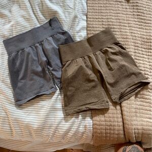 NVGTN - Set of Contour Seamless Shorts